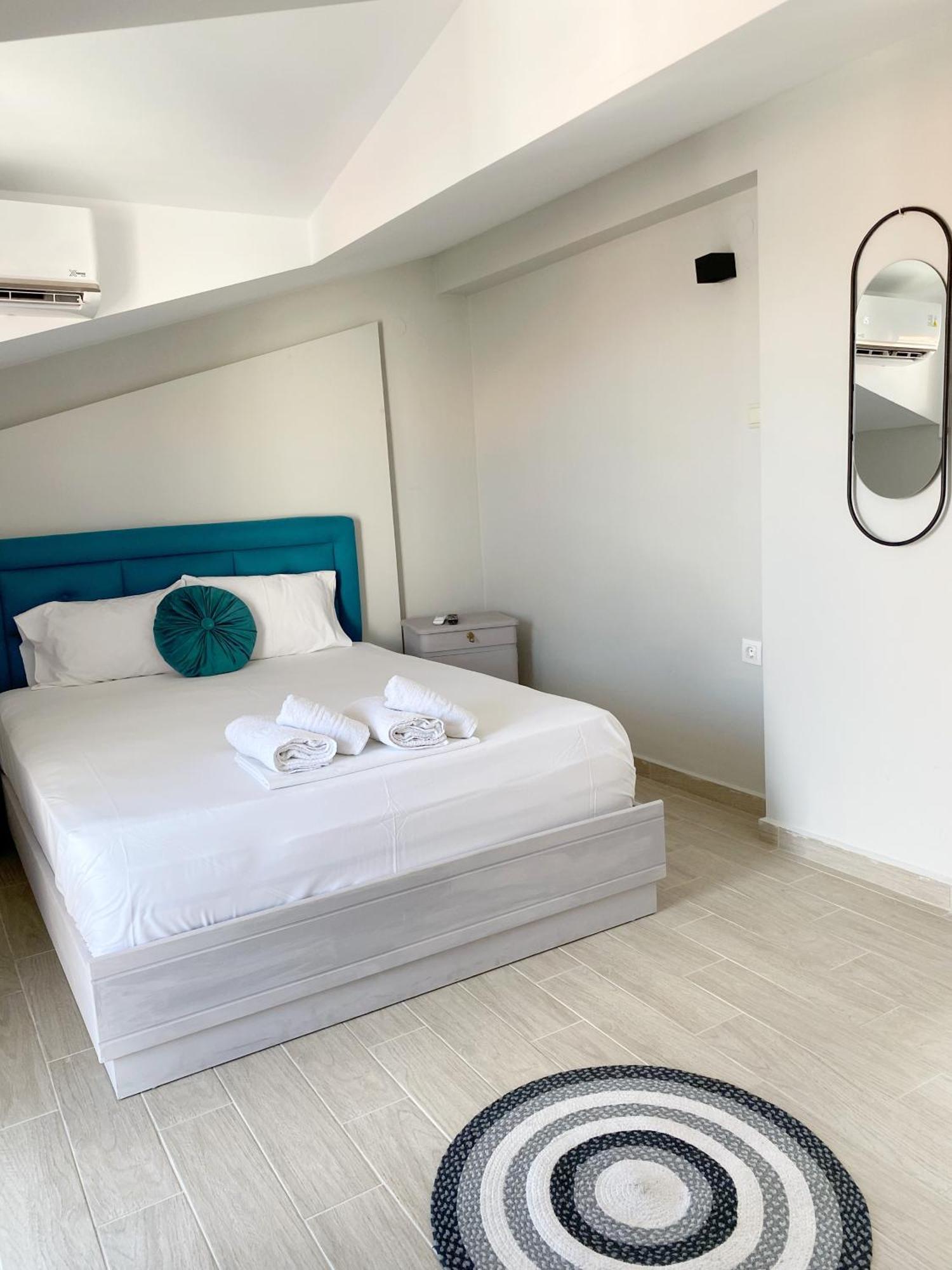 Delia Apartments Pefkochori Extérieur photo