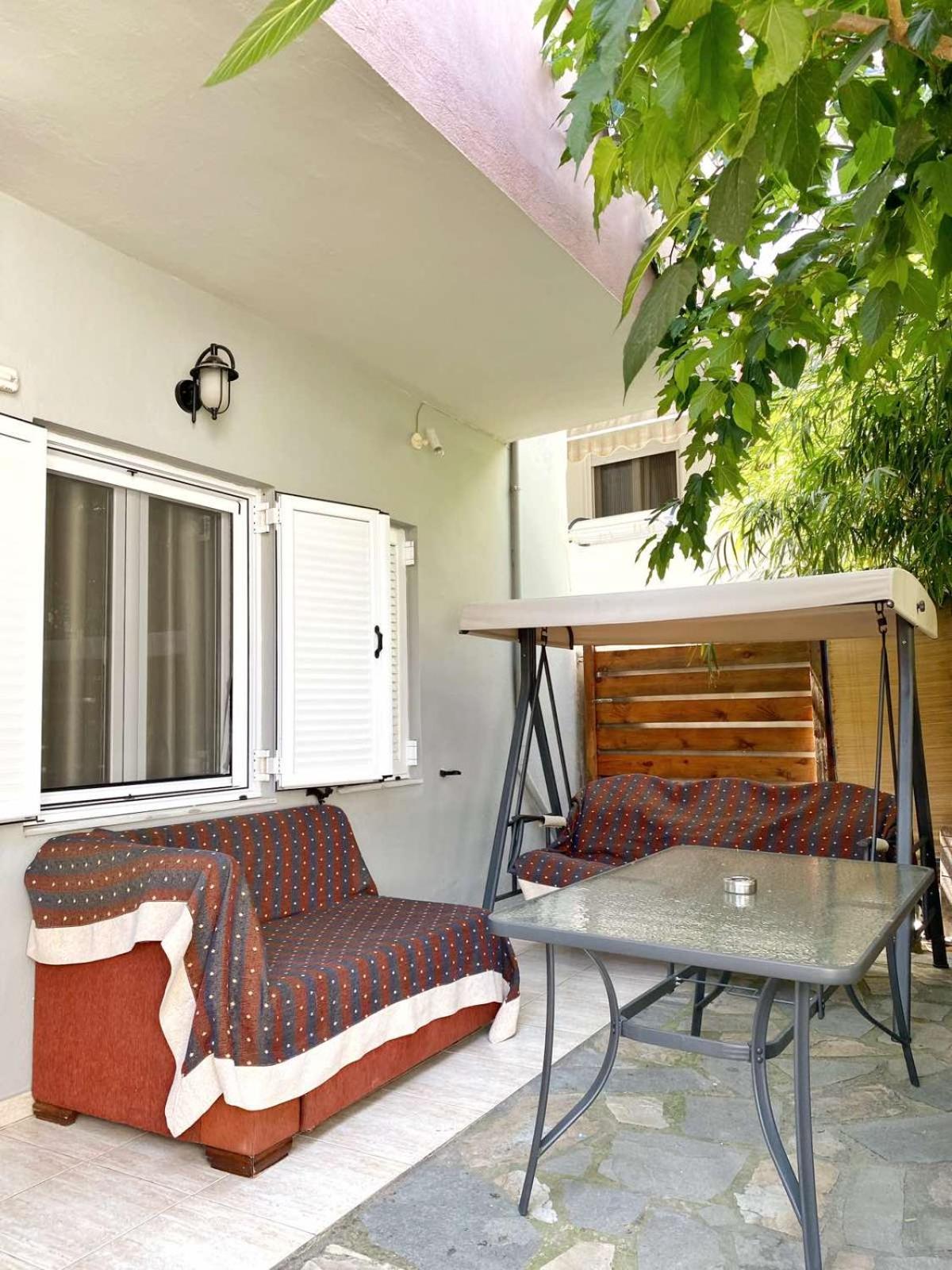 Delia Apartments Pefkochori Extérieur photo