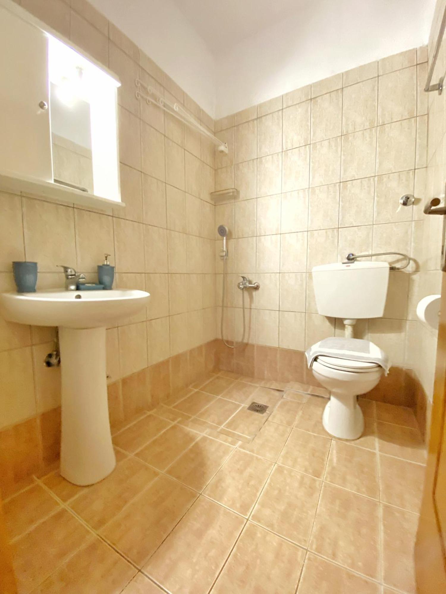 Delia Apartments Pefkochori Extérieur photo